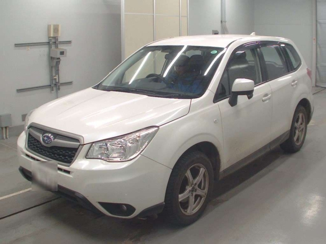 SUBARU FORESTER 2015