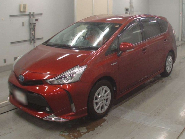 TOYOTA PRIUS ALPHA 2020