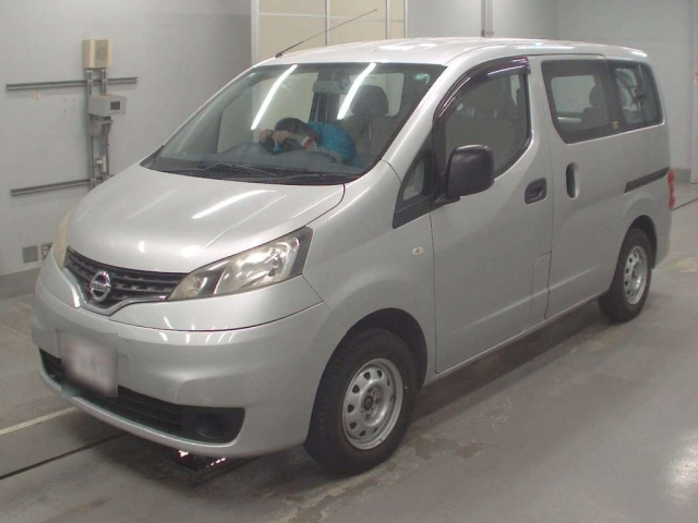NISSAN NV200 2014