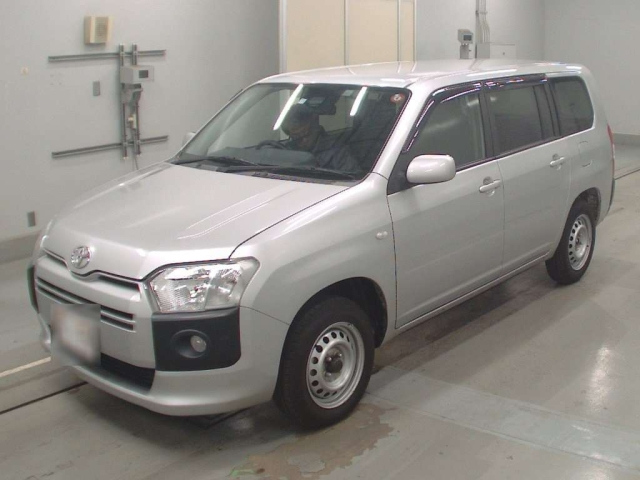TOYOTA PROBOX 2018