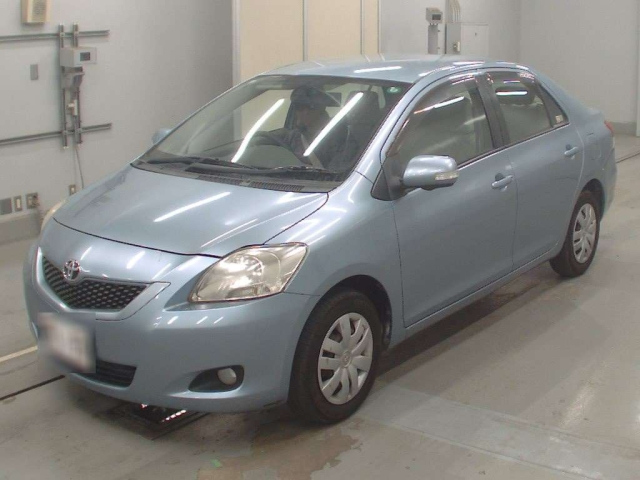 TOYOTA BELTA 2009