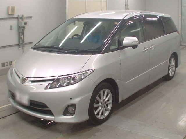 TOYOTA ESTIMA 2009