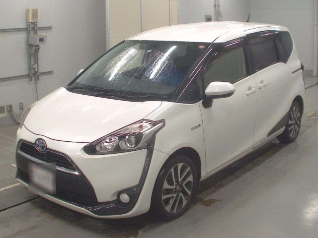 TOYOTA SIENTA 2015
