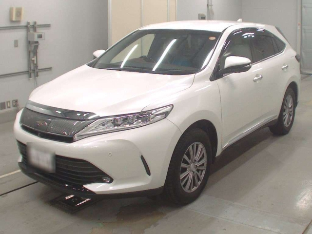 TOYOTA HARRIER 2020