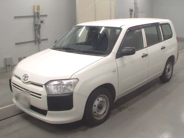 TOYOTA PROBOX 2020