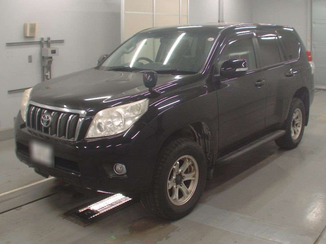 TOYOTA LAND CRUISER PRADO 2013