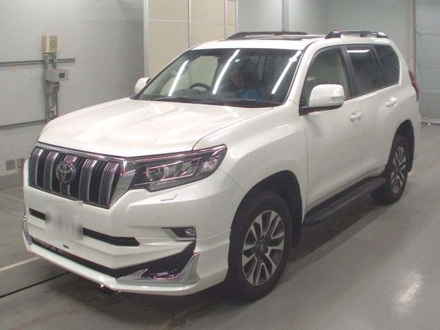 TOYOTA LAND CRUISER PRADO 2023