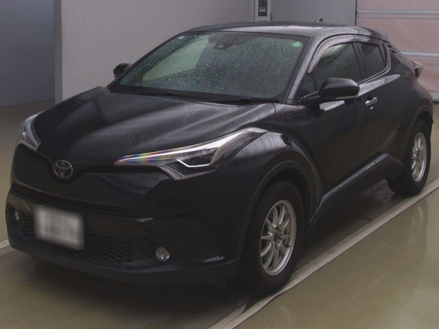 TOYOTA C-HR 2018