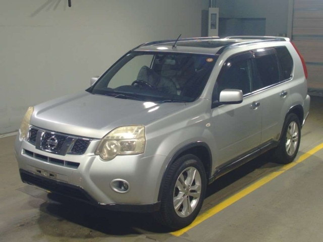 NISSAN X-TRAIL