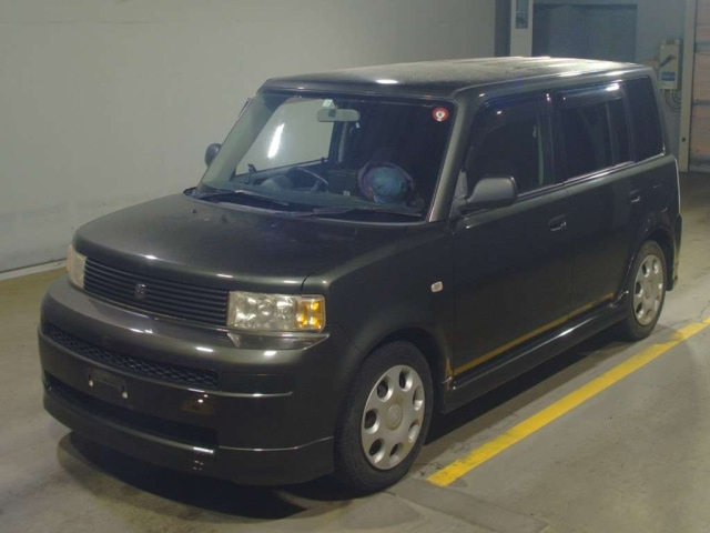 TOYOTA BB 2005
