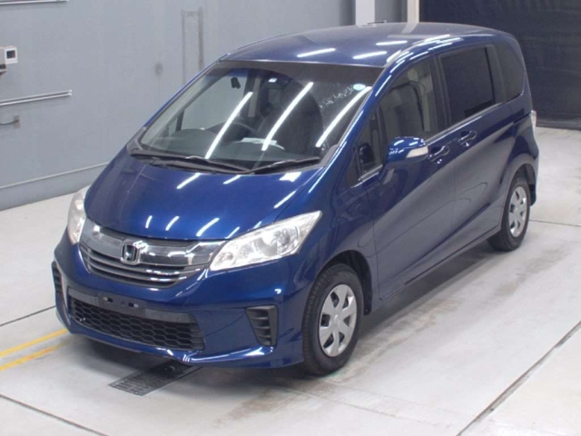HONDA FREED 2016