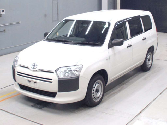 TOYOTA SUCCEED