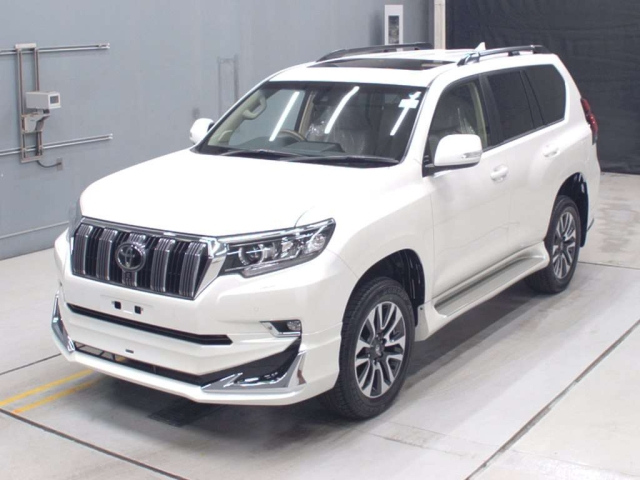 TOYOTA LAND CRUISER PRADO 2021