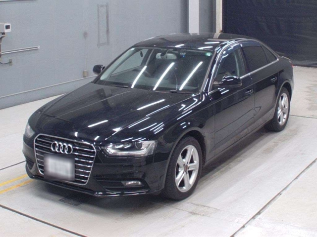 AUDI A4 2015