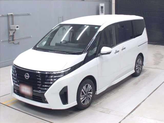 NISSAN SERENA 2023
