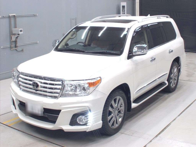 TOYOTA LAND CRUISER 2015
