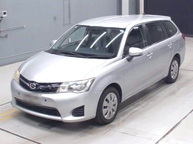 TOYOTA COROLLA FIELDER 2013