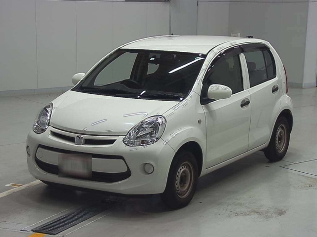 TOYOTA PASSO 2016