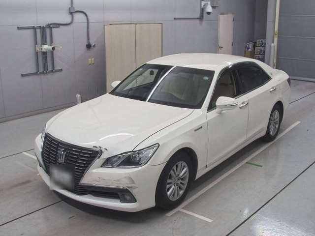 TOYOTA CROWN 2015