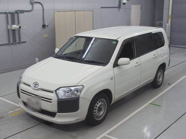 TOYOTA SUCCEED 2020