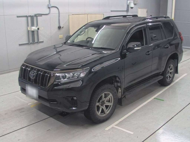 TOYOTA LAND CRUISER PRADO 2021