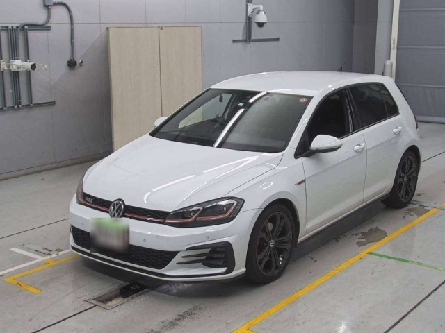VOLKSWAGEN GOLF 2018