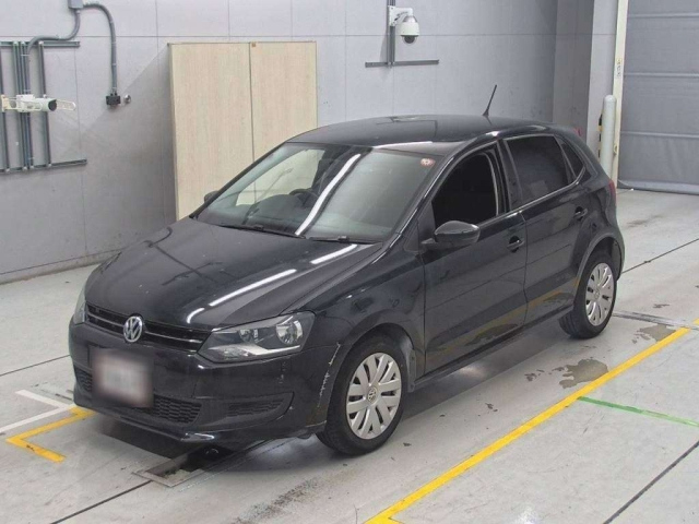 VOLKSWAGEN POLO 2014