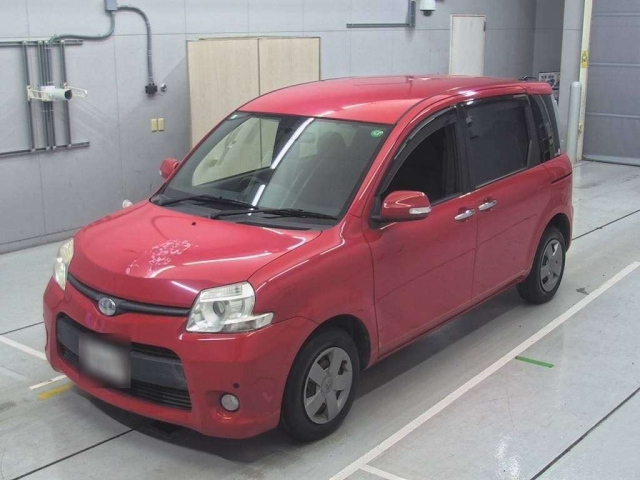 TOYOTA SIENTA 2015