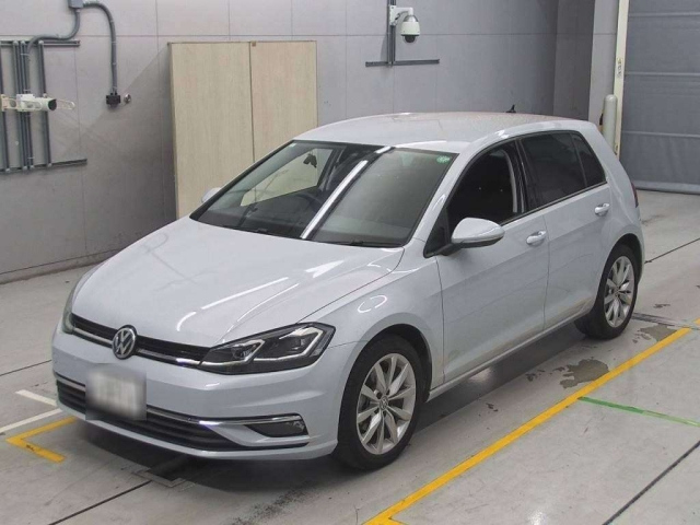 VOLKSWAGEN GOLF 2019