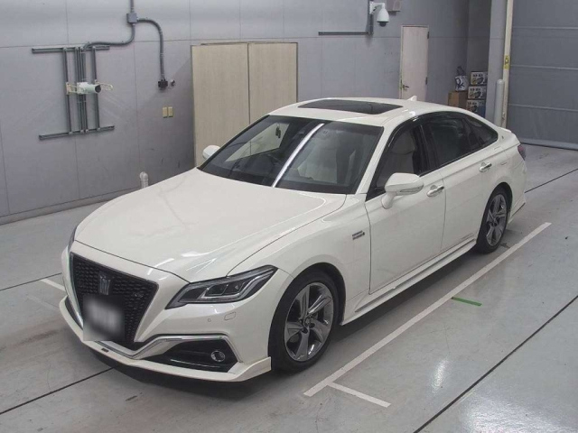 TOYOTA CROWN 2019