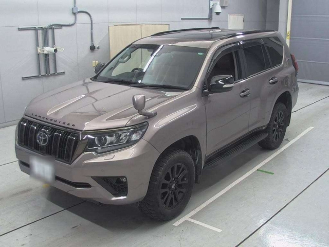TOYOTA LAND CRUISER PRADO 2021