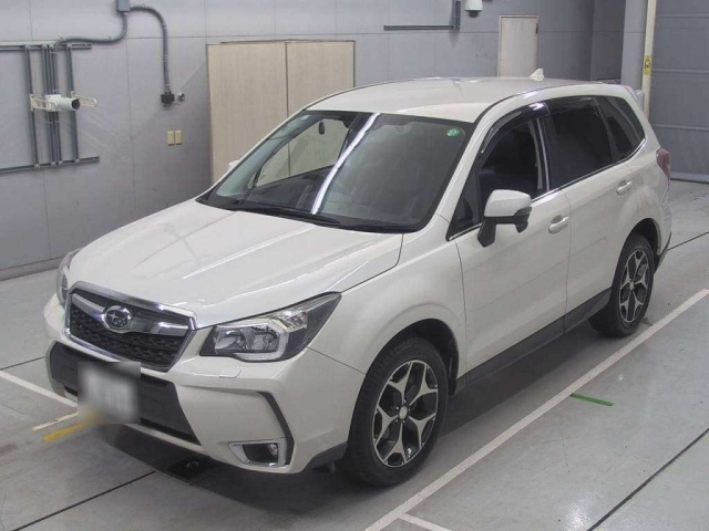 SUBARU FORESTER 2015
