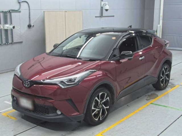 TOYOTA C-HR 2018