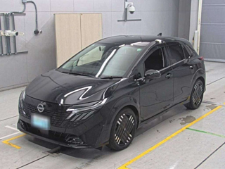 nissan aura