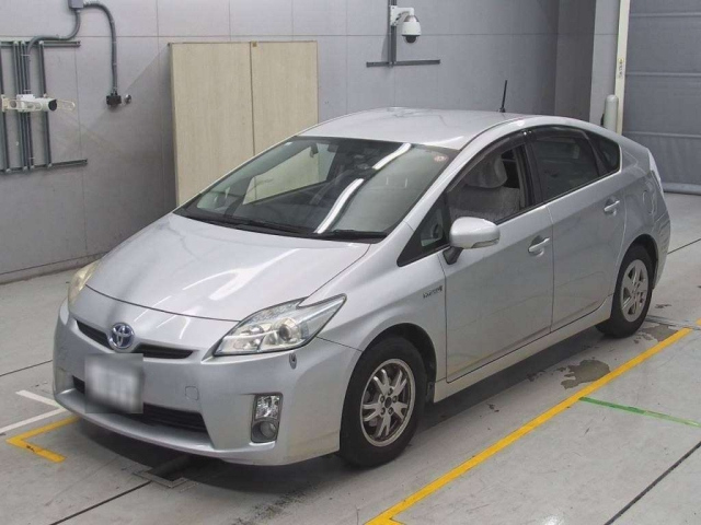 TOYOTA PRIUS 2010