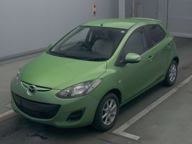 MAZDA DEMIO 2012