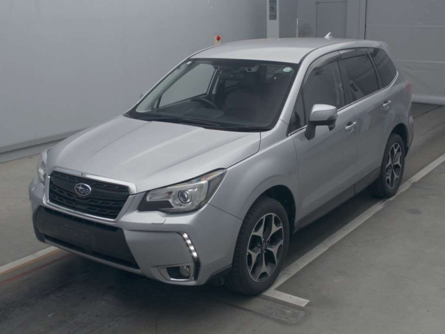 SUBARU FORESTER 2016