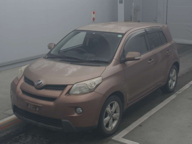 TOYOTA IST 2008