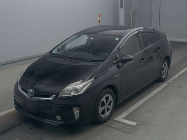 TOYOTA PRIUS 2014