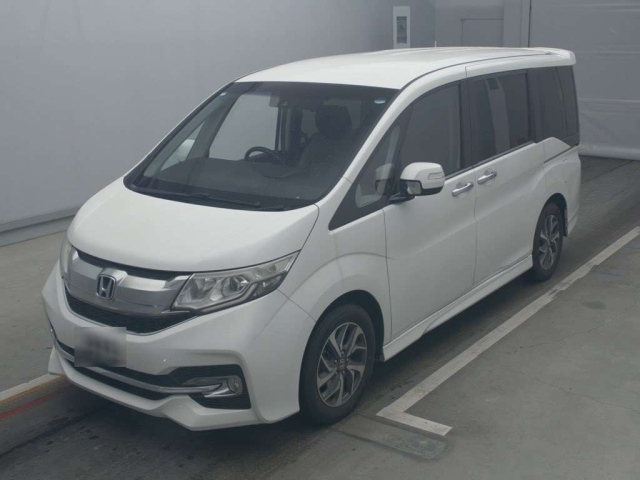 HONDA STEP WAGON 2015