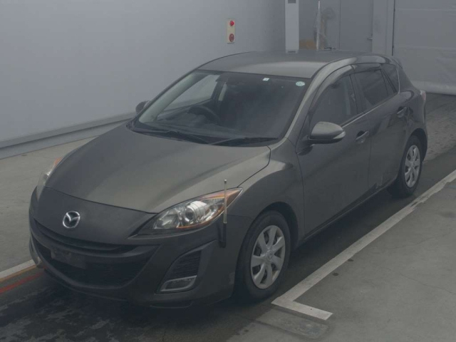 MAZDA AXELA 2010