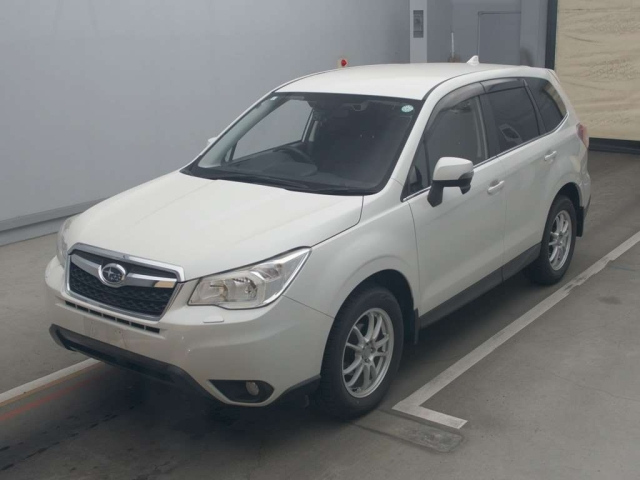 SUBARU FORESTER 2015