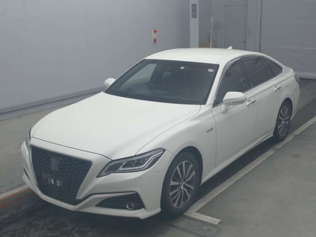 TOYOTA CROWN 2019