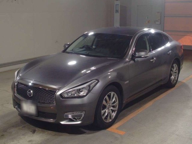 NISSAN FUGA 2021