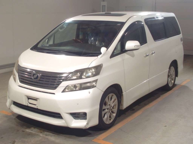 TOYOTA VELLFIRE 2010