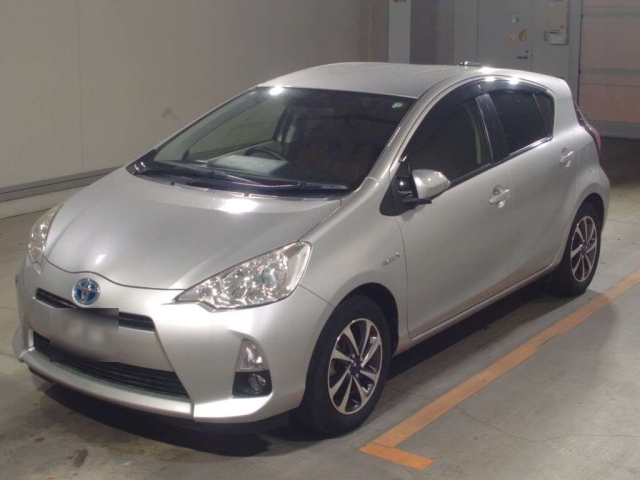 TOYOTA AQUA 2014