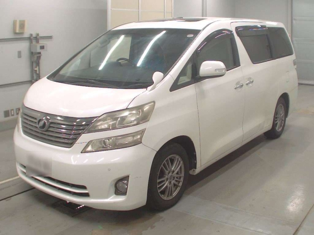 TOYOTA VELLFIRE 2010