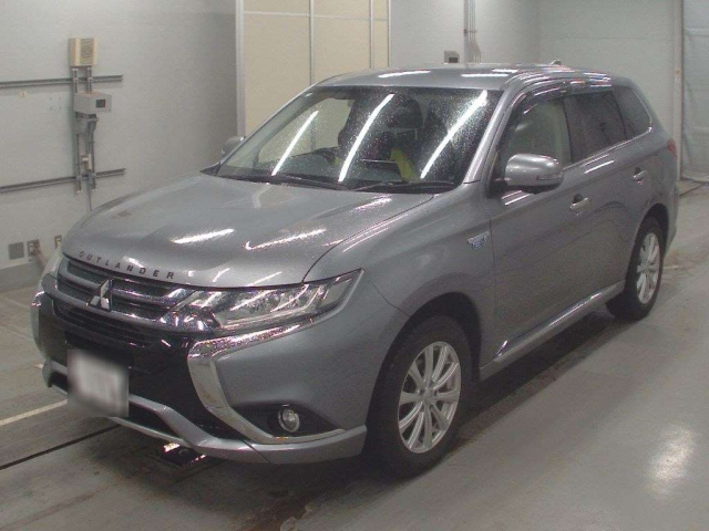 MITSUBISHI OUTLANDER PHEV 2016