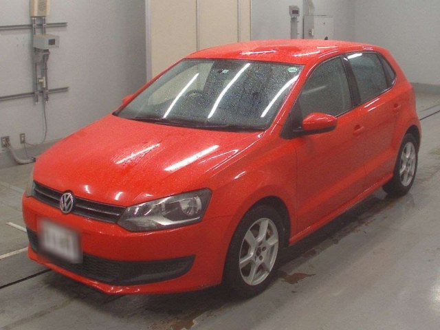 VOLKSWAGEN POLO 2010