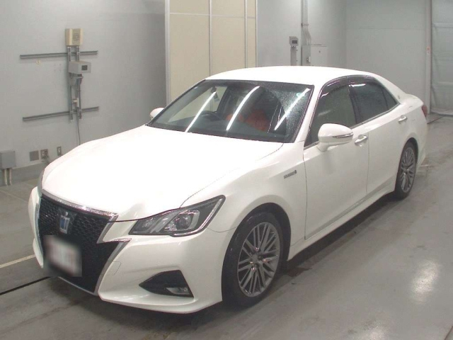 TOYOTA CROWN 2017